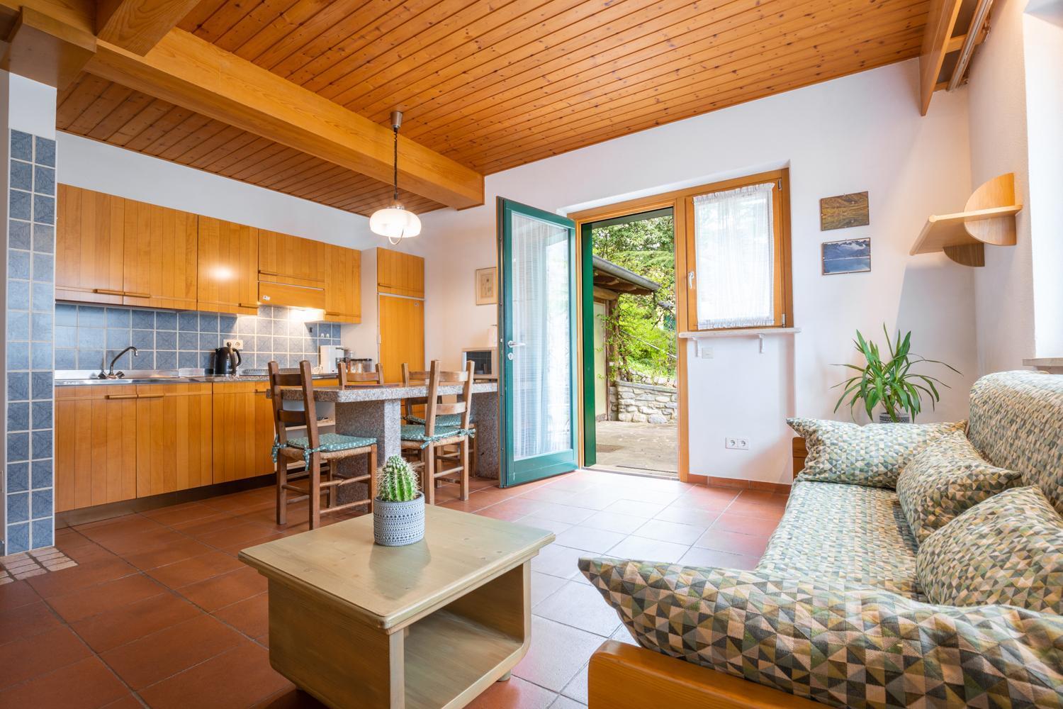 Aparthotel Al Trovante - Gardaslowemotion Tenno